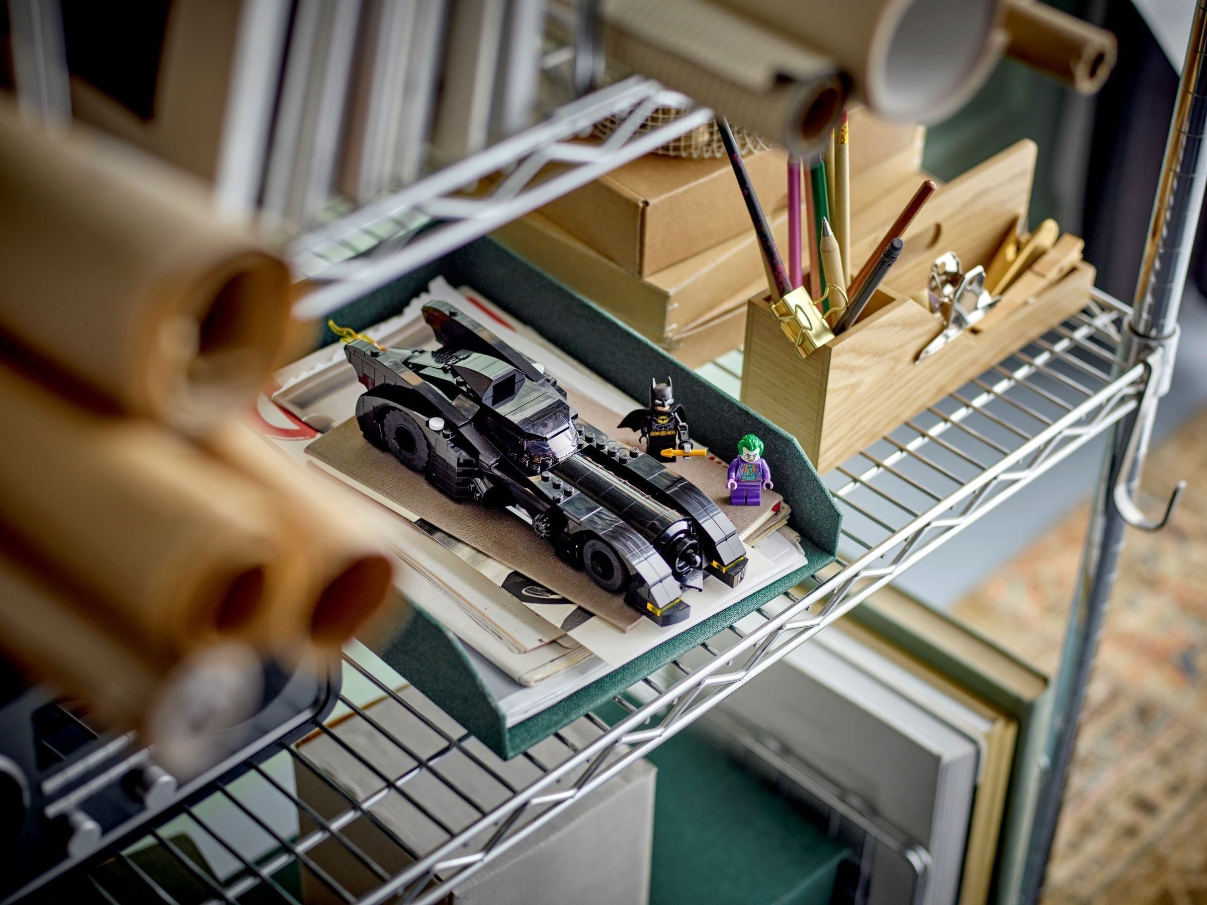 LEGO 76224 Batmobile: Batman vs. The Joker Chase