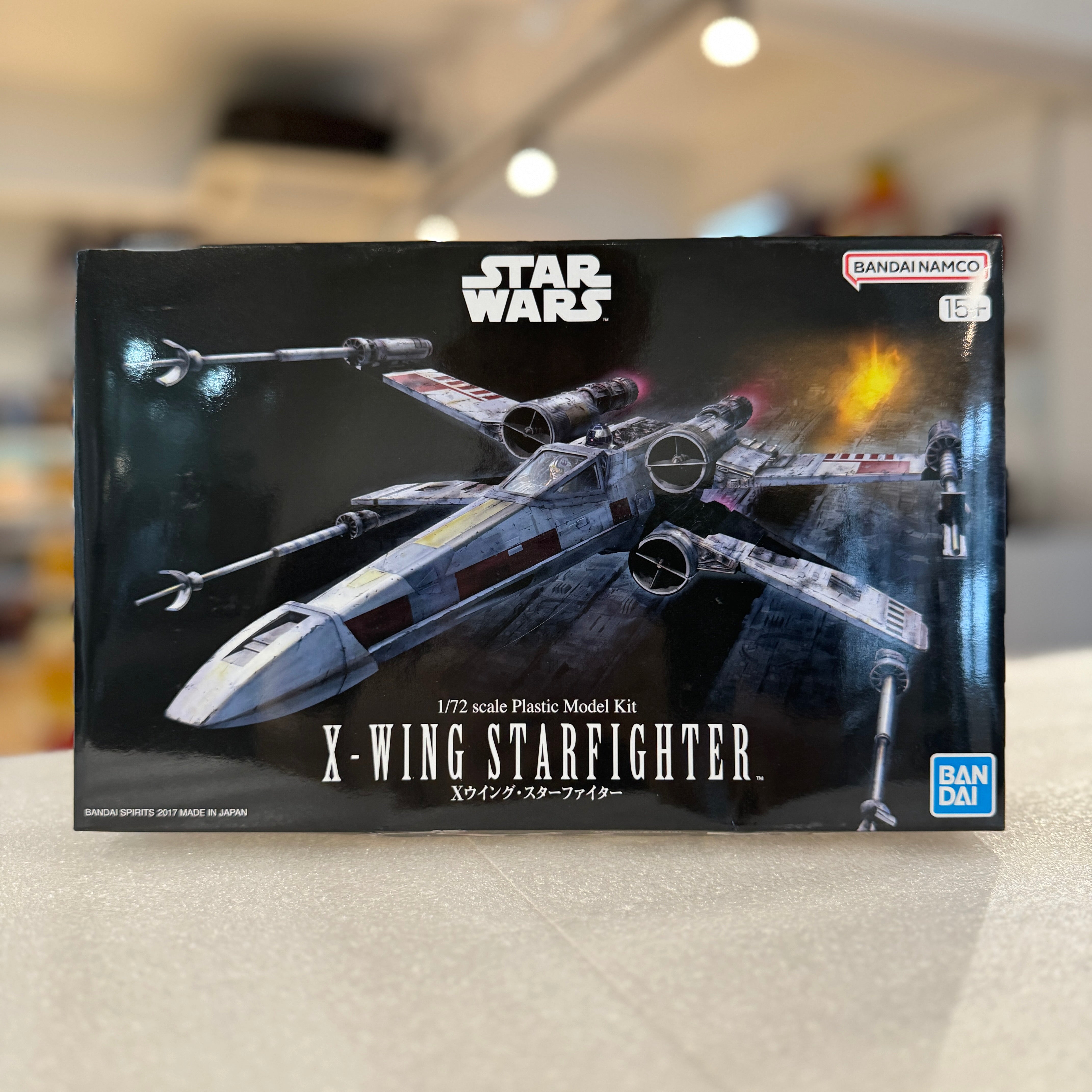 Bandai Star Wars Kit 1/72 X-Wing StarFighter