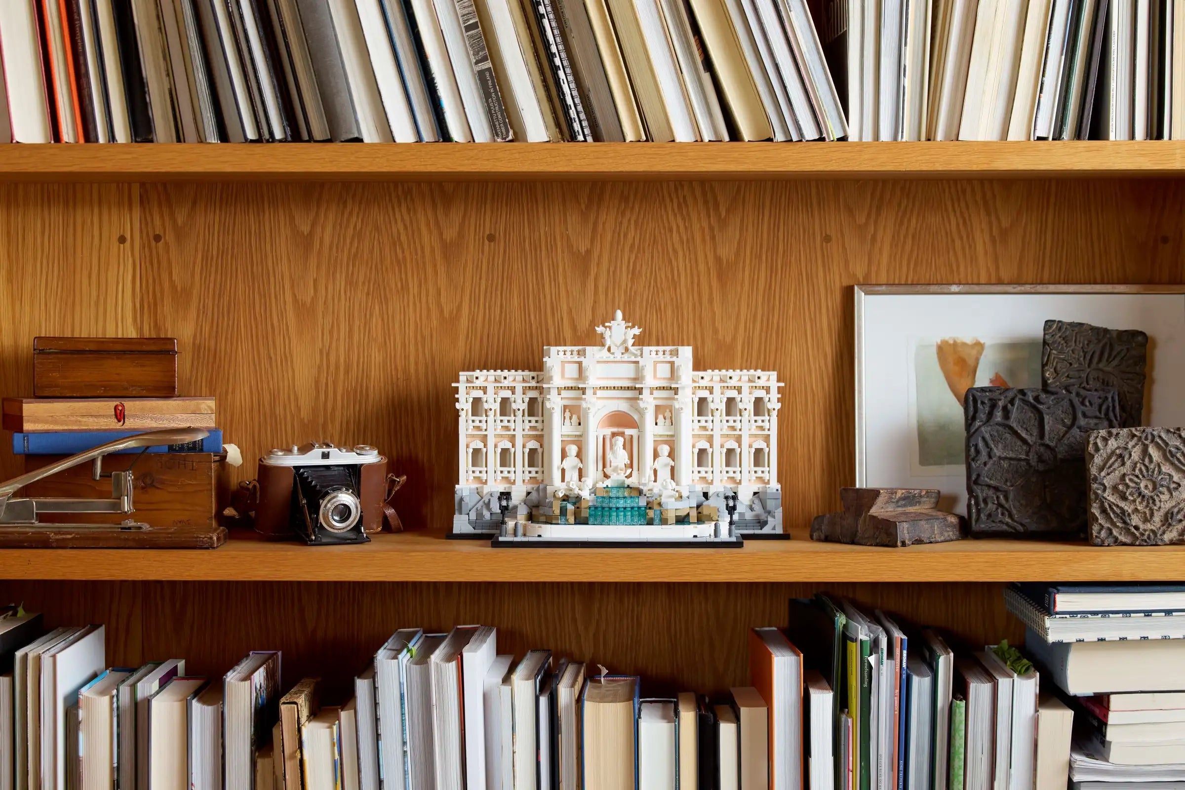 LEGO 21062 Trevi Fountain