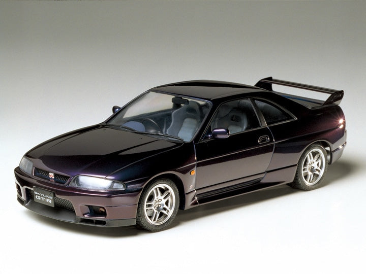Tamiya 1/24 Nissan Skyline GT-R V Spec (R33) (24145)
