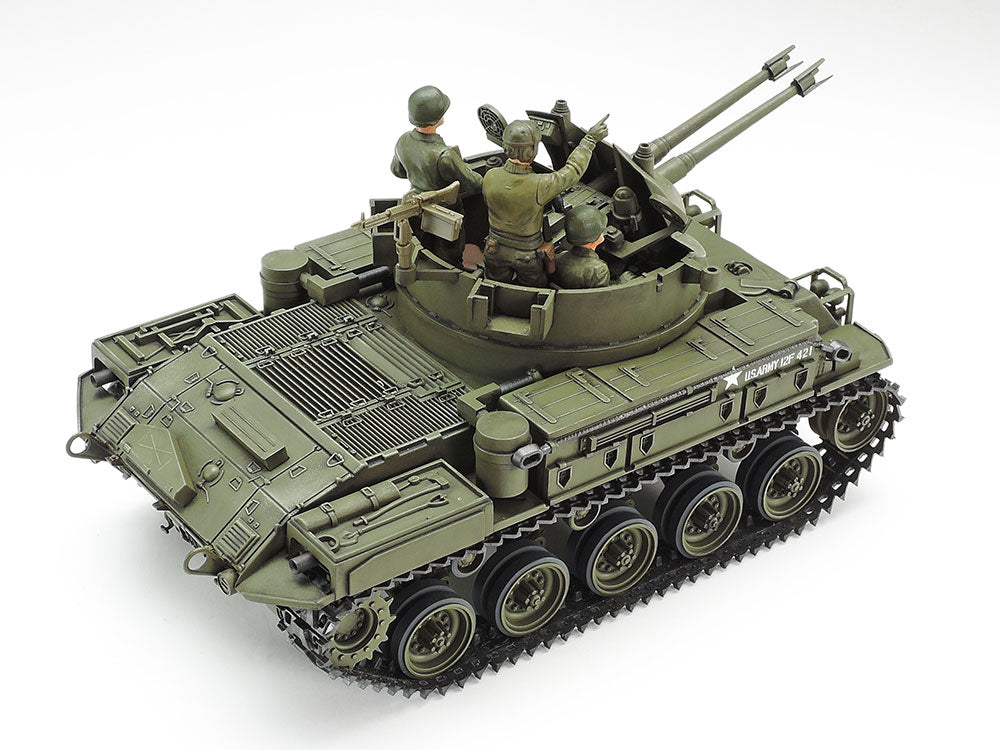 Tamiya 1/35 U.S. Self-Propelled A.A. Gun M42 Duster (w/3 Figures) 35161