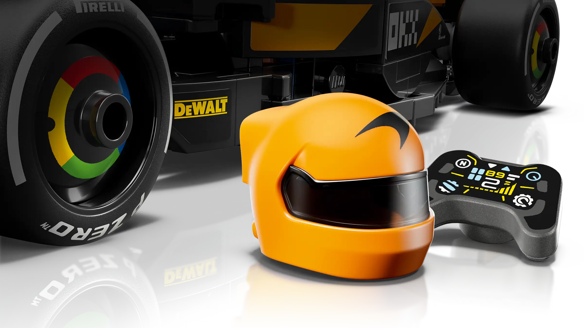 LEGO 77251 McLaren F1 Team MCL38