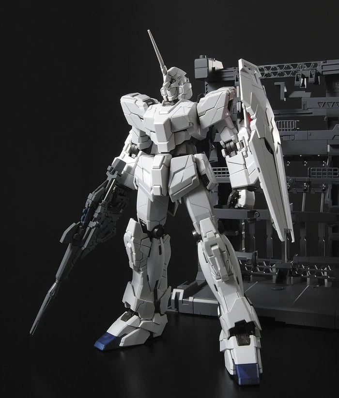 MG RX-0 Unicorn Gundam (HD Color + MS Cage)