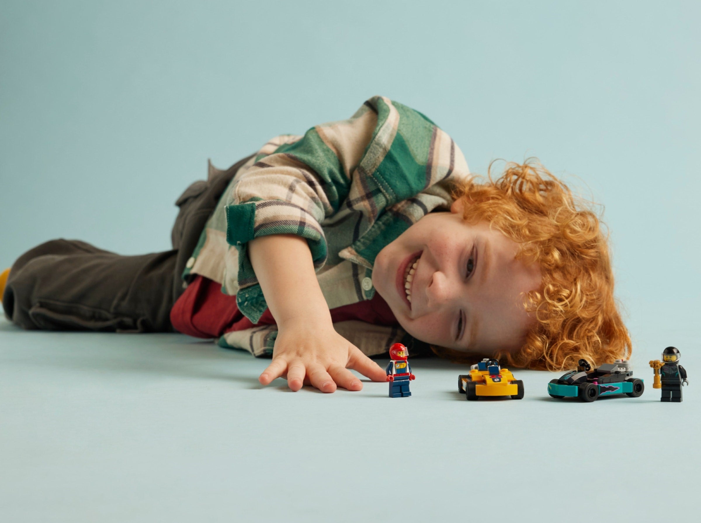 LEGO 60400 Go-Karts and Race Drivers