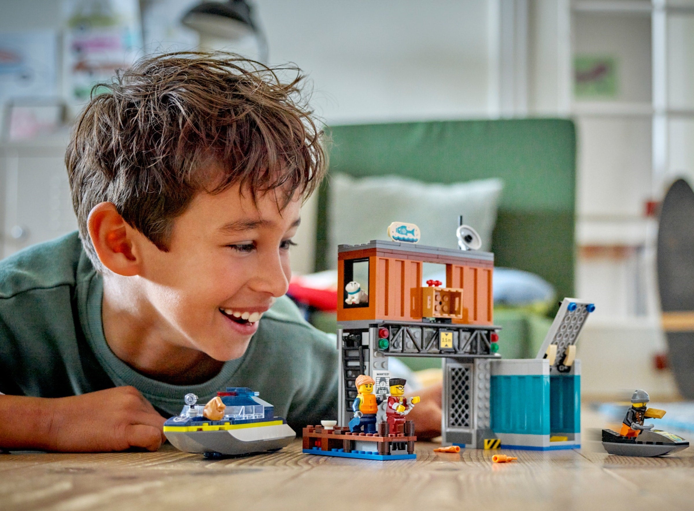 LEGO 60417 Police Speedboat and Crooks' Hideout