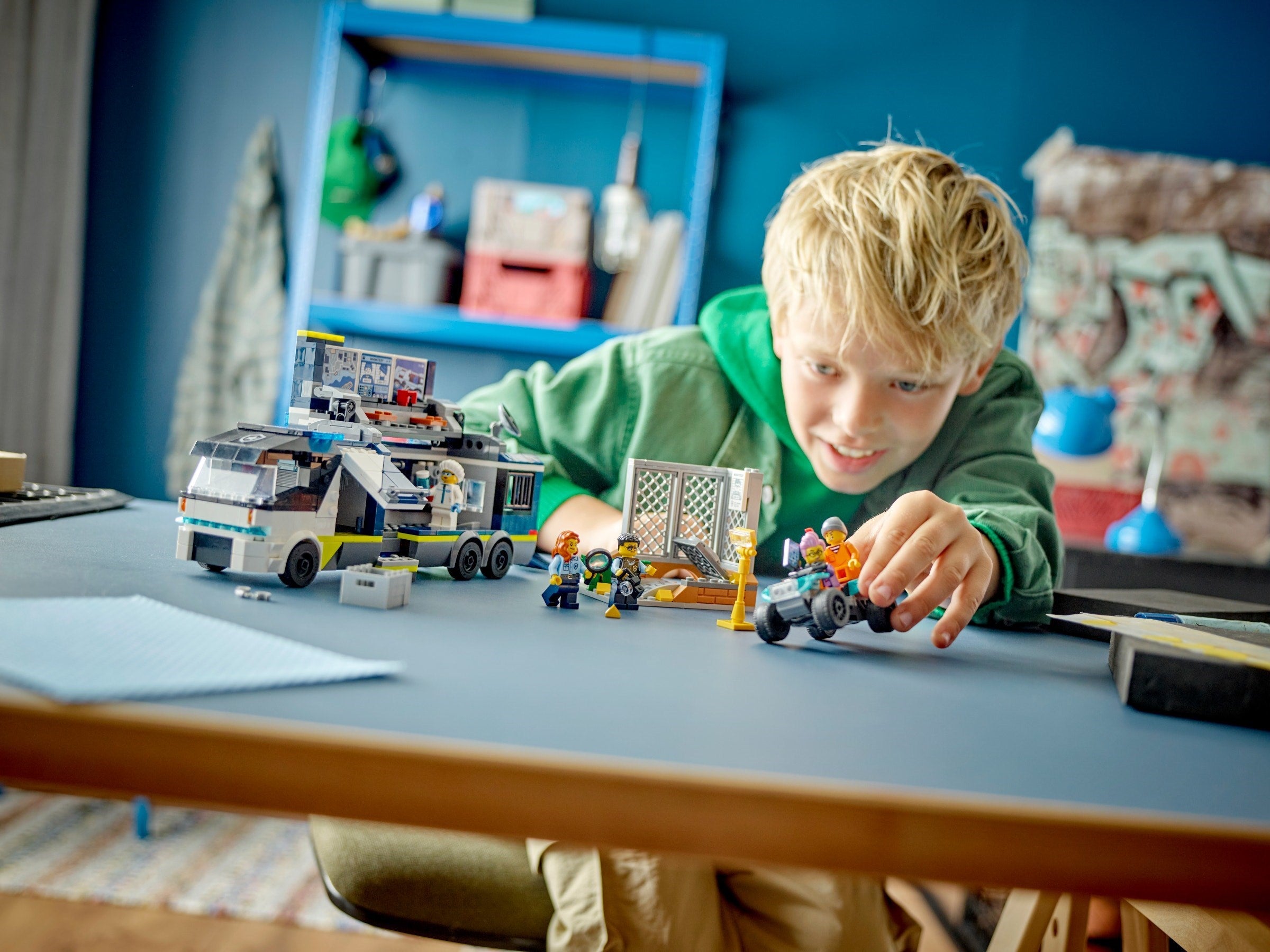 LEGO 60418 Police Mobile Crime Lab Truck