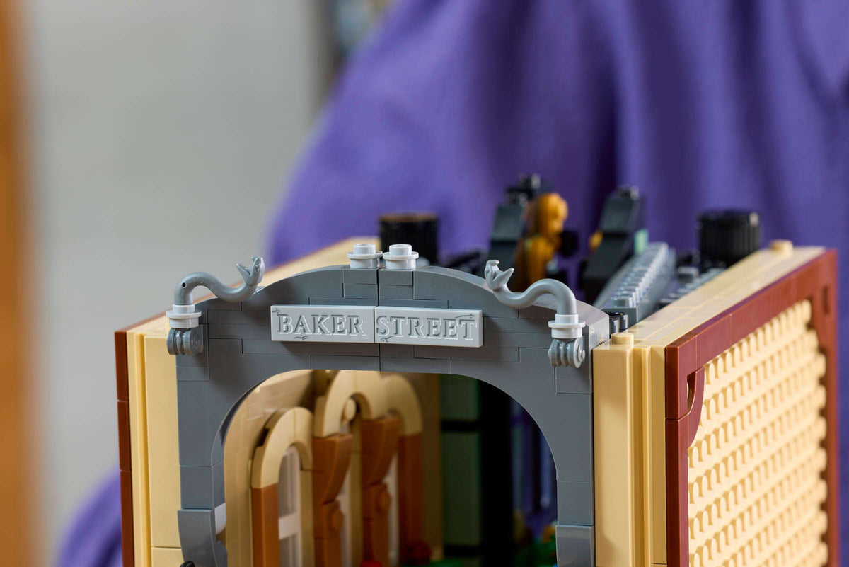 LEGO 10351 Sherlock Holmes: Book Nook