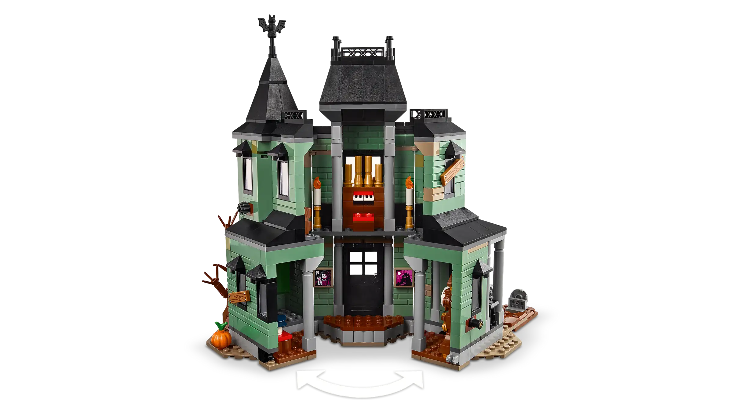 LEGO 31167 Haunted Mansion set on a white background
