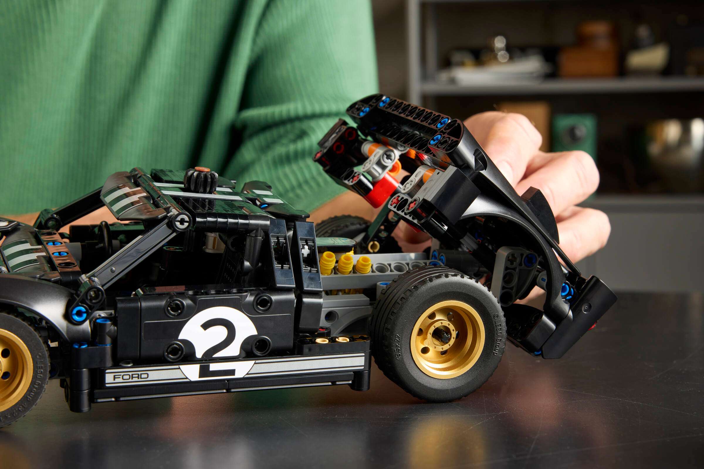 LEGO 42223 1966 Ford GT40 MKII