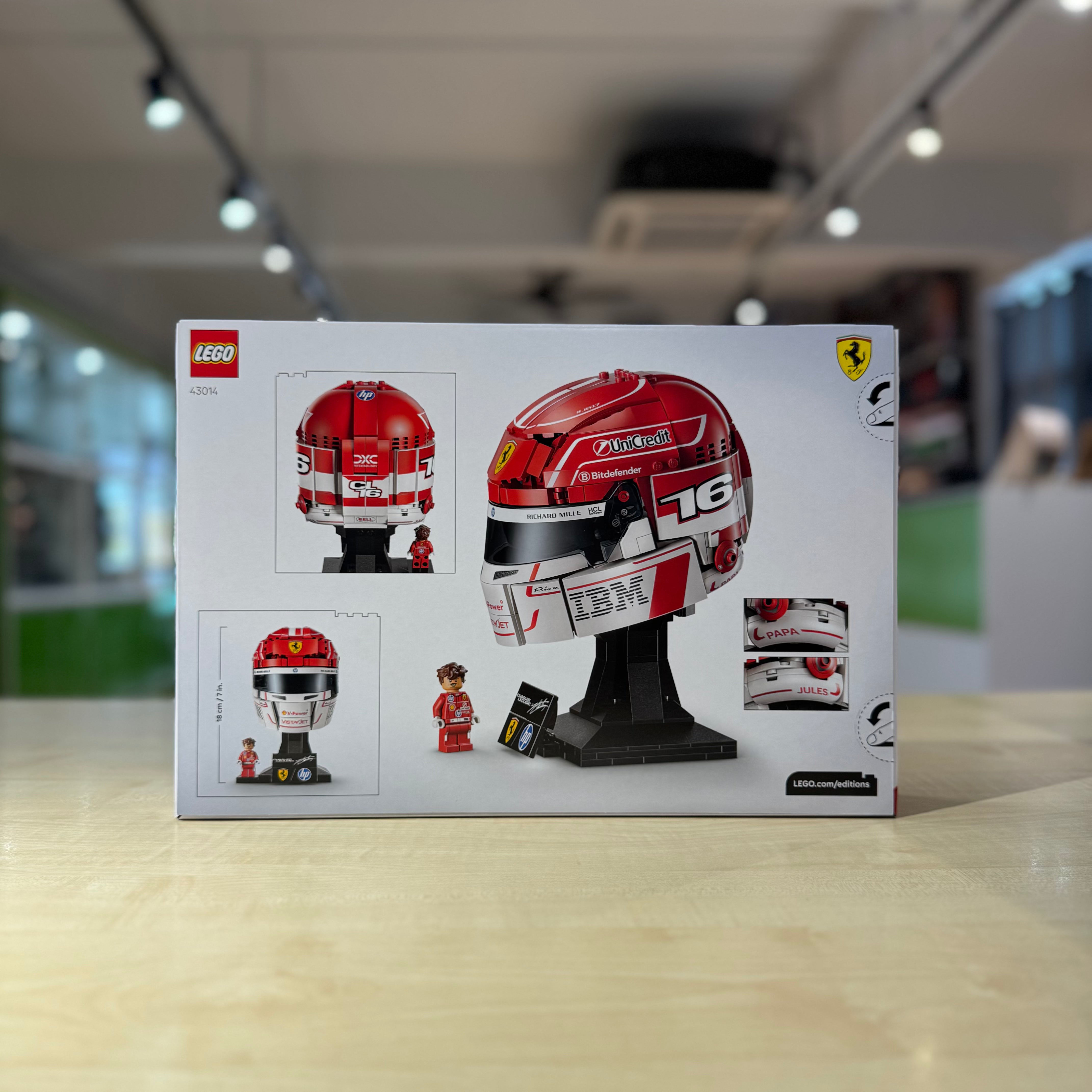 LEGO 43014 Scuderia Ferrari HP Charles Leclerc Helmet
