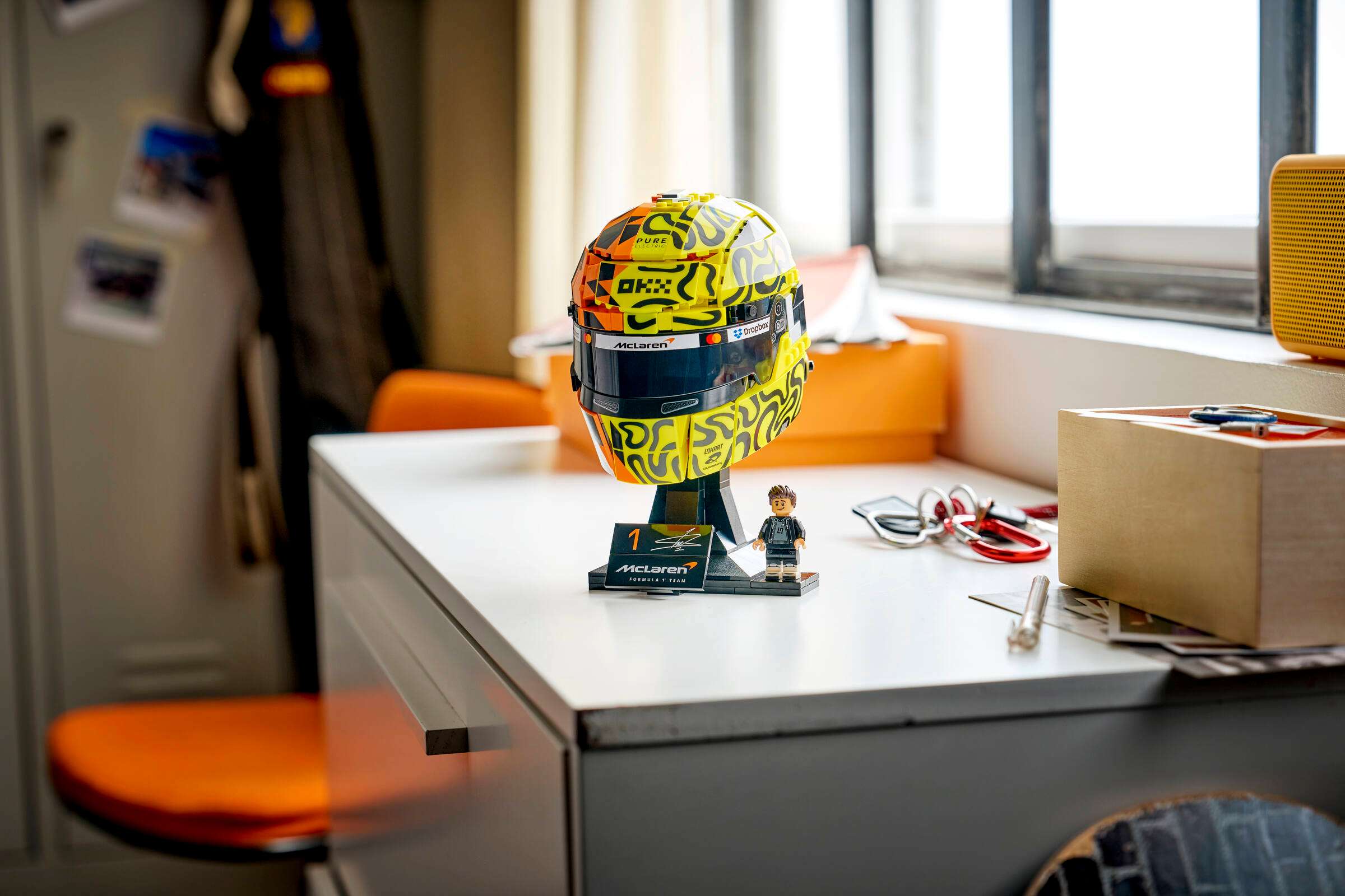 LEGO 43023 McLaren Mastercard F1® Team Lando Norris Helmet