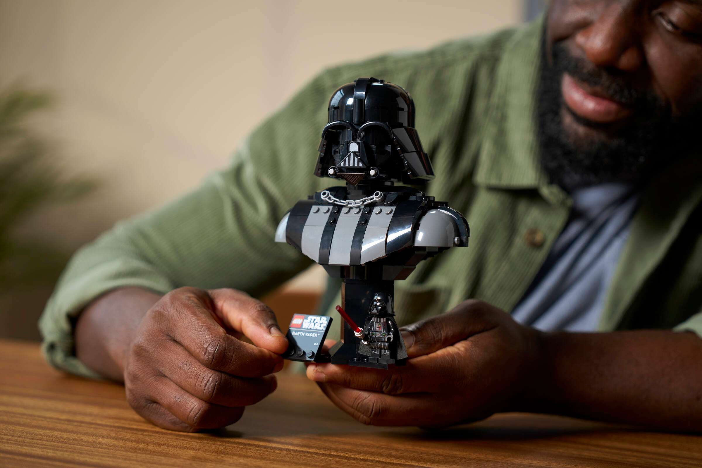 LEGO 75439 Darth Vader Bust