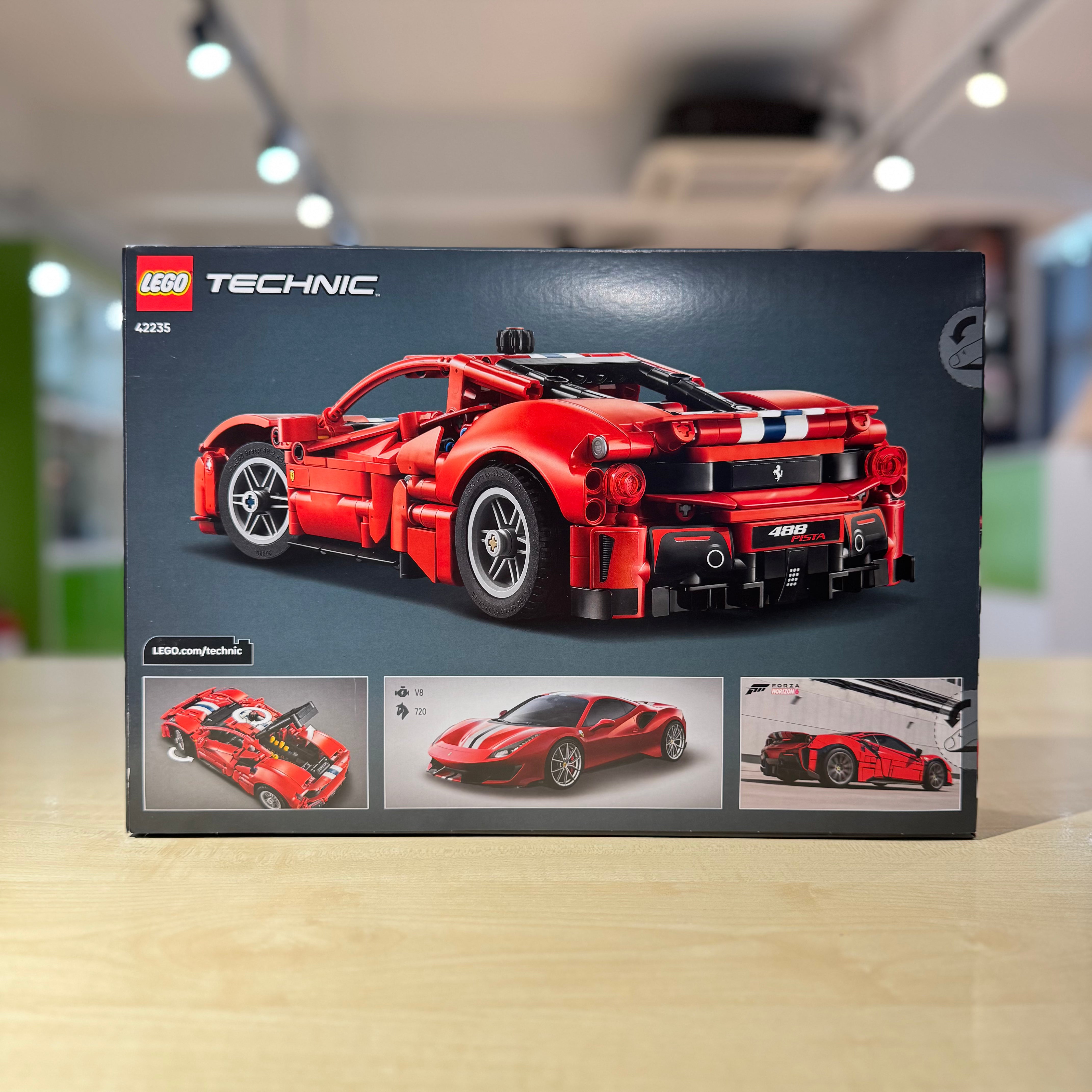 LEGO Technic 42235 Ferrari 488 Pista Car