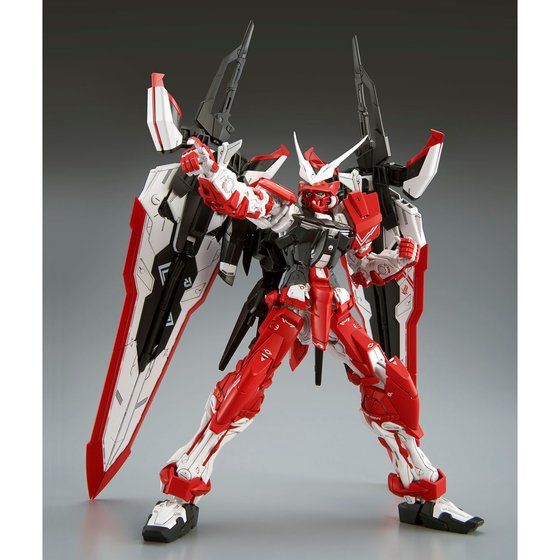 MG 1/100 MBF-02VV Gundam Astray Turn Red