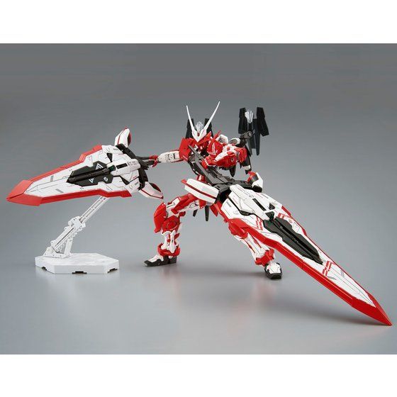 MG 1/100 MBF-02VV Gundam Astray Turn Red