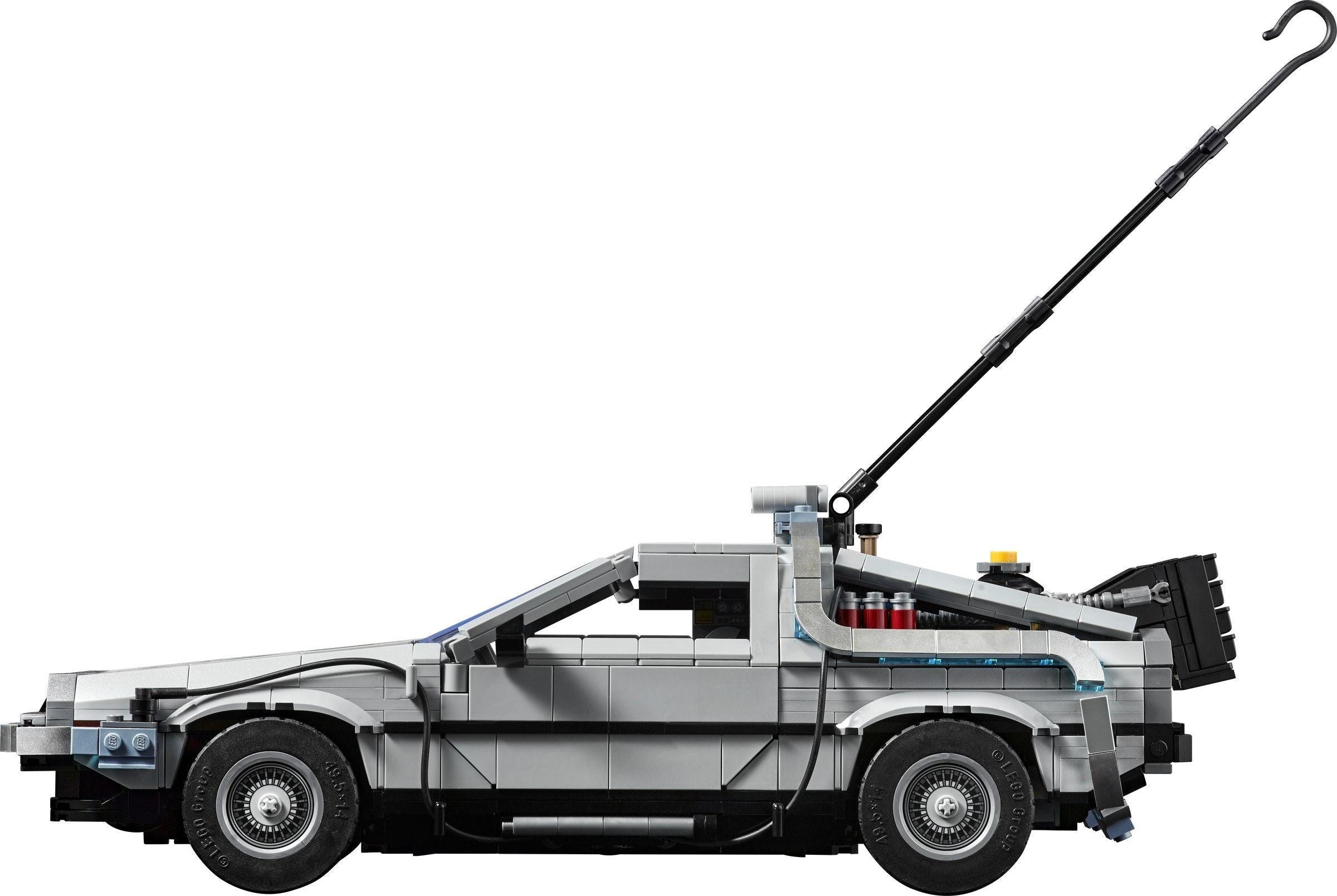 LEGO 10300 Back to the Future Time Machine