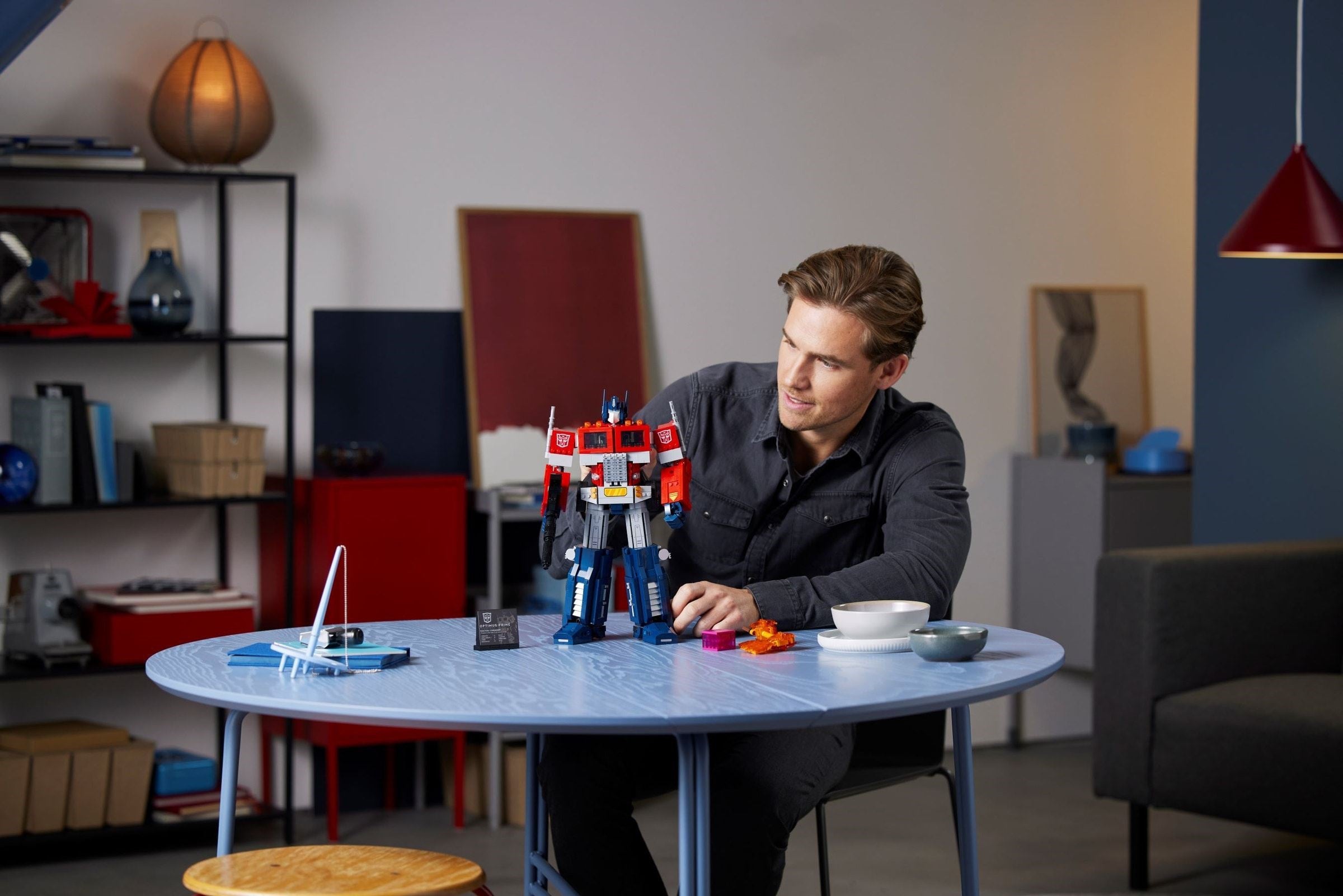 LEGO 10302 Optimus Prime