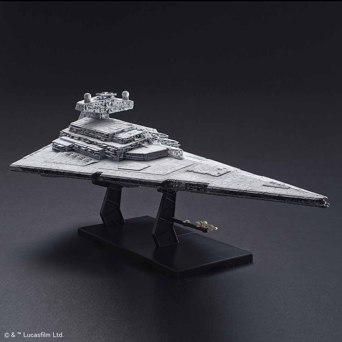 Bandai Star Wars Model kit - 1/5000 Star Destroyer.