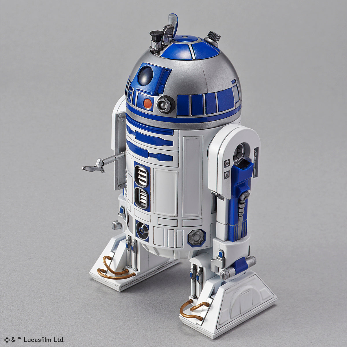 Bandai Star Wars Model Kit - 1/12 R2-D2 (Rocket Booster Ver)