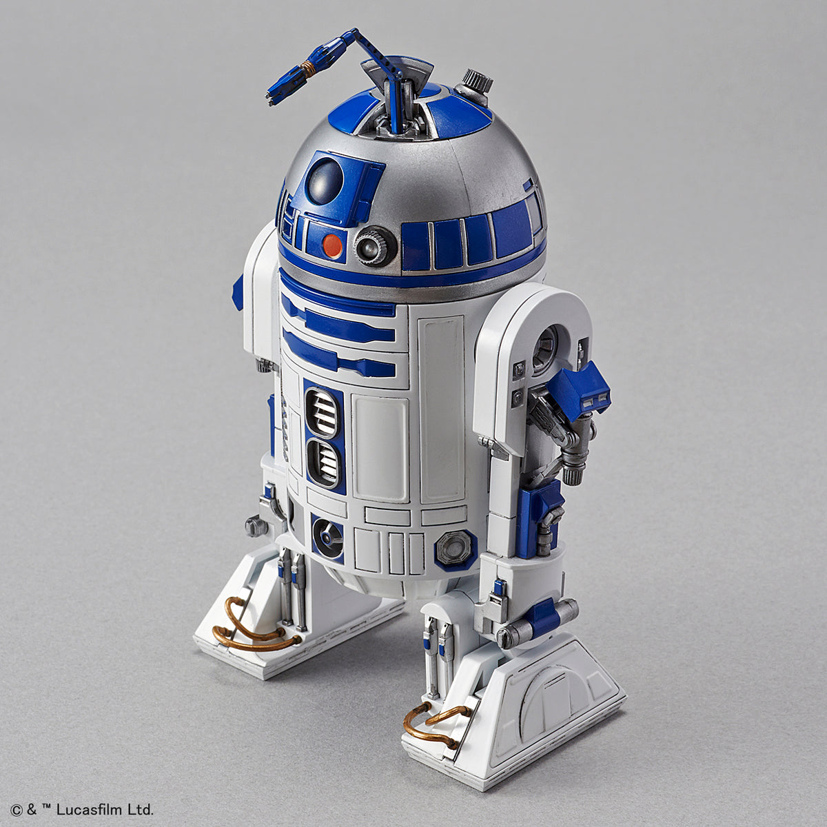 Bandai Star Wars Model Kit - 1/12 R2-D2 (Rocket Booster Ver)