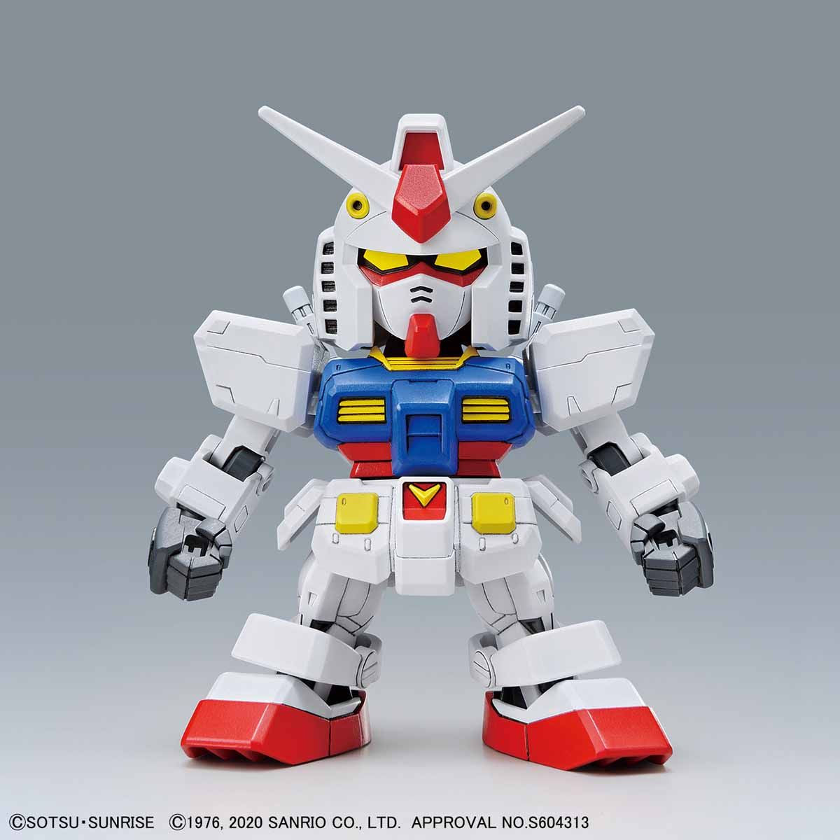 SD Gundam Hello Kitty/RX-78-2 Gundam