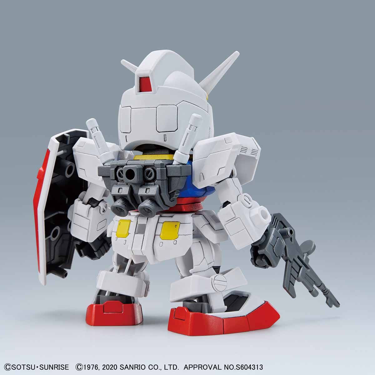 SD Gundam Hello Kitty/RX-78-2 Gundam