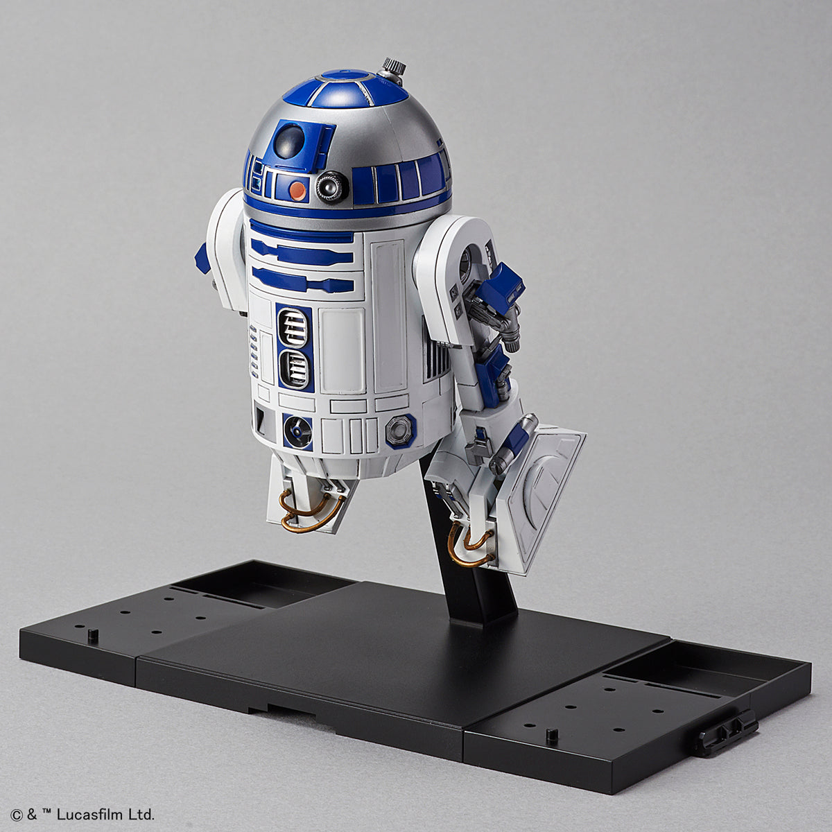 Bandai Star Wars Model Kit - 1/12 R2-D2 (Rocket Booster Ver)