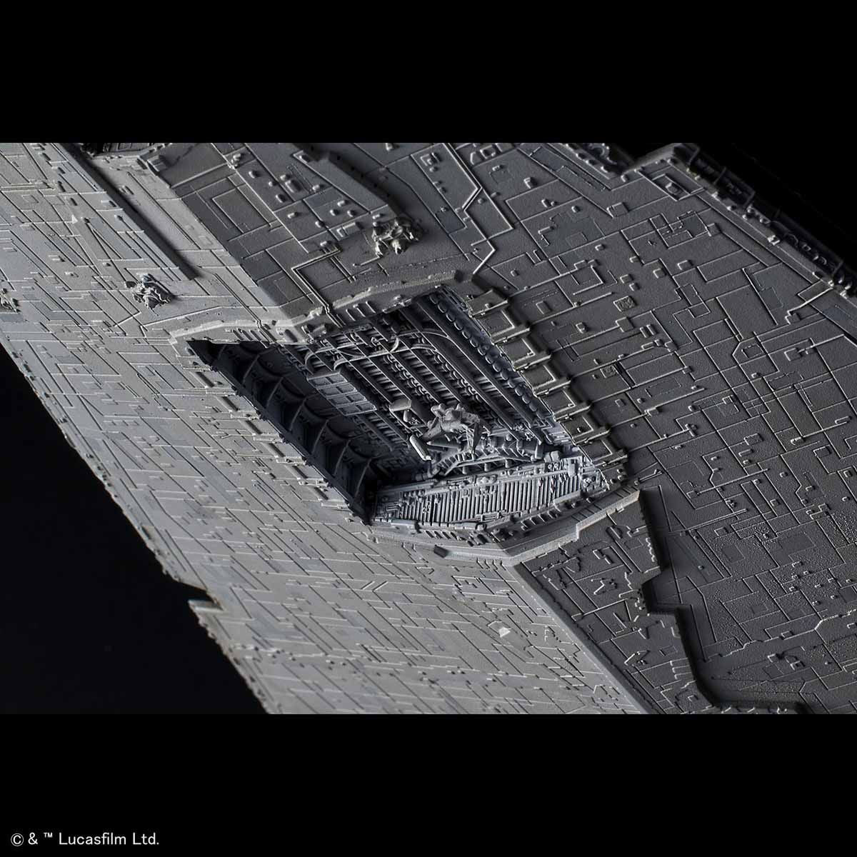 Bandai Star Wars Model kit - 1/5000 Star Destroyer.