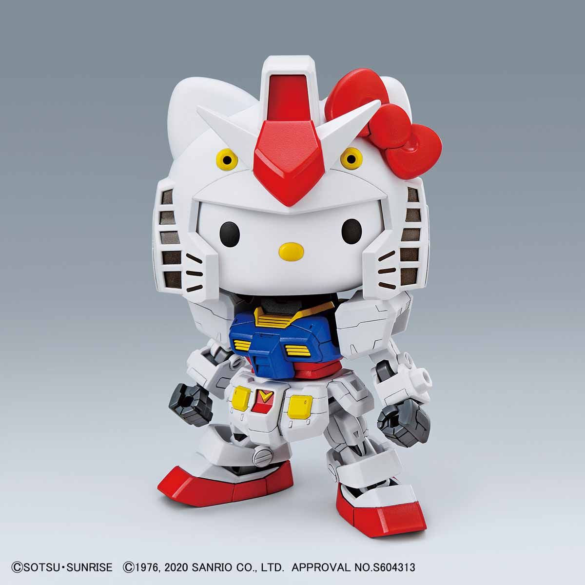 SD Gundam Hello Kitty/RX-78-2 Gundam