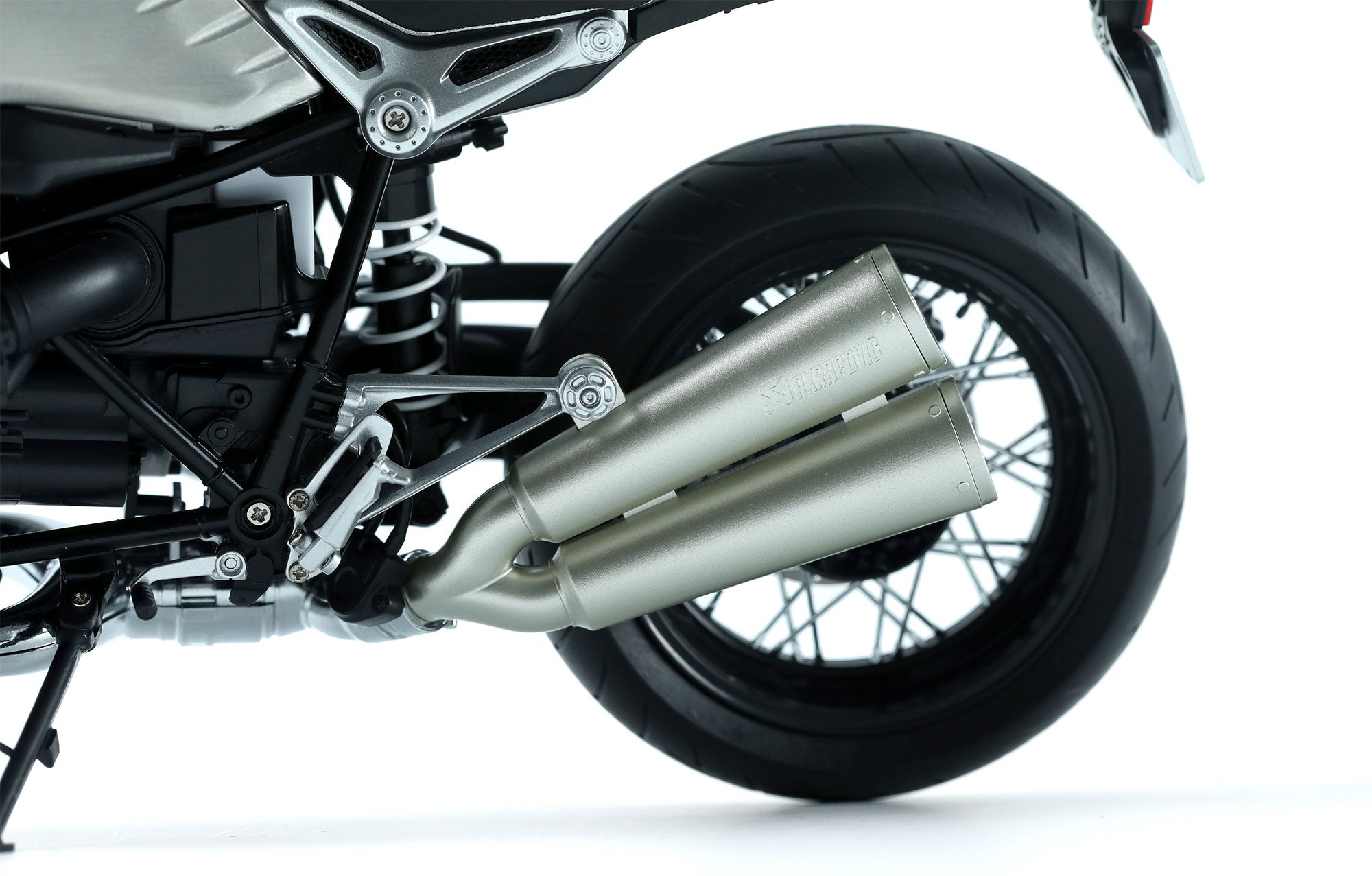 MENG 1/9 BMW R nineT (Pre-Colored Edition) MT-003s