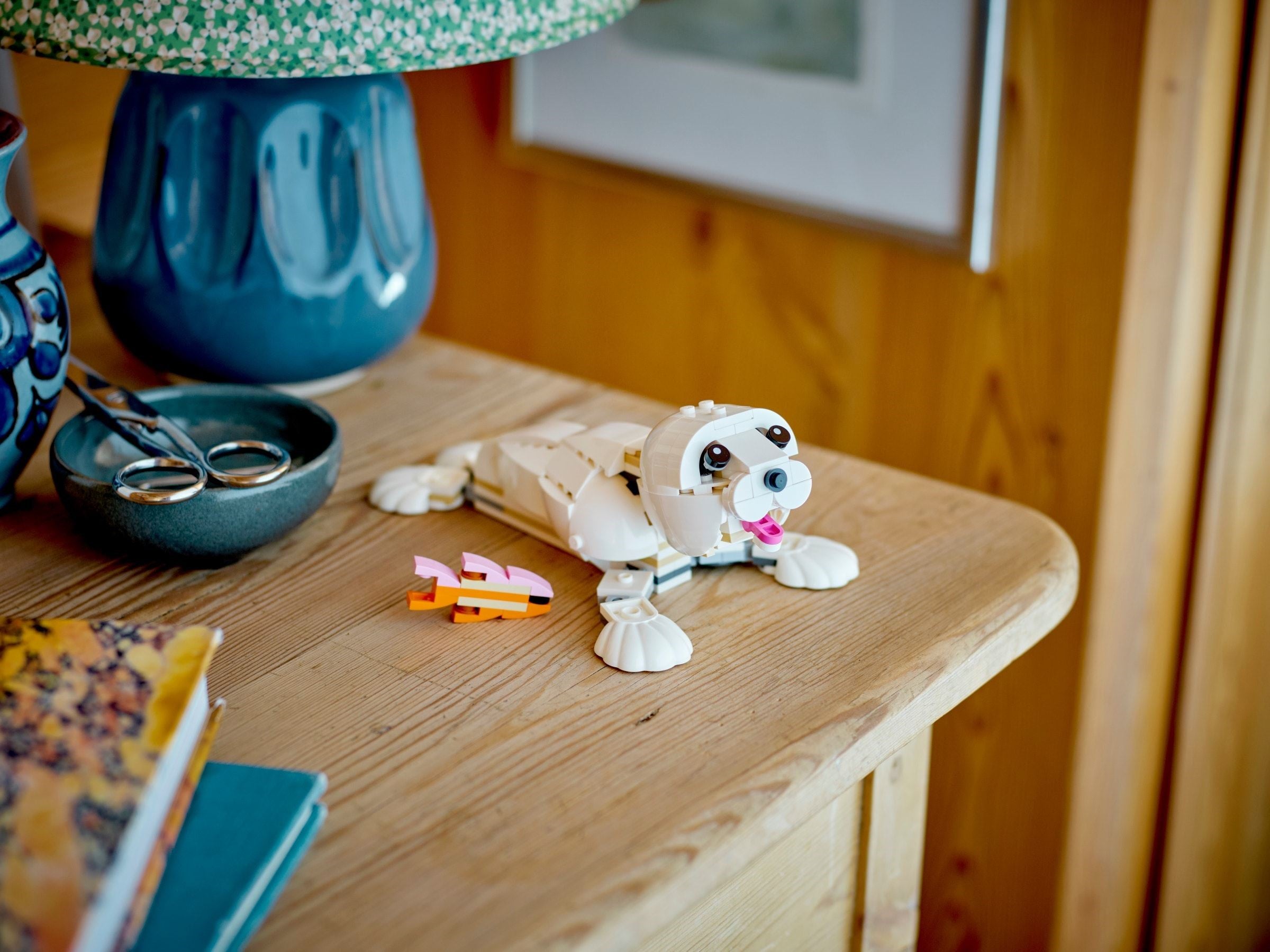 LEGO 31133 White Rabbit