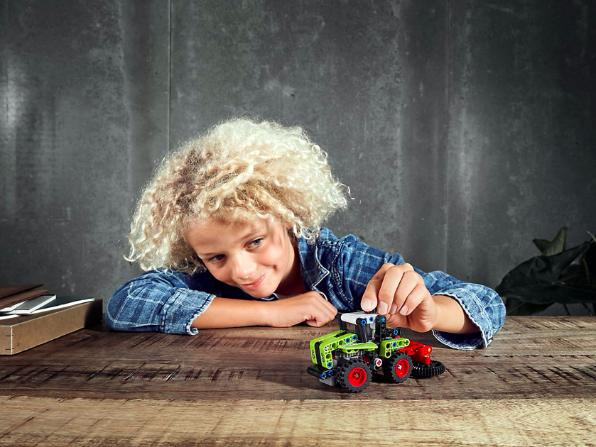 LEGO 42102 Mini CLAAS XERION