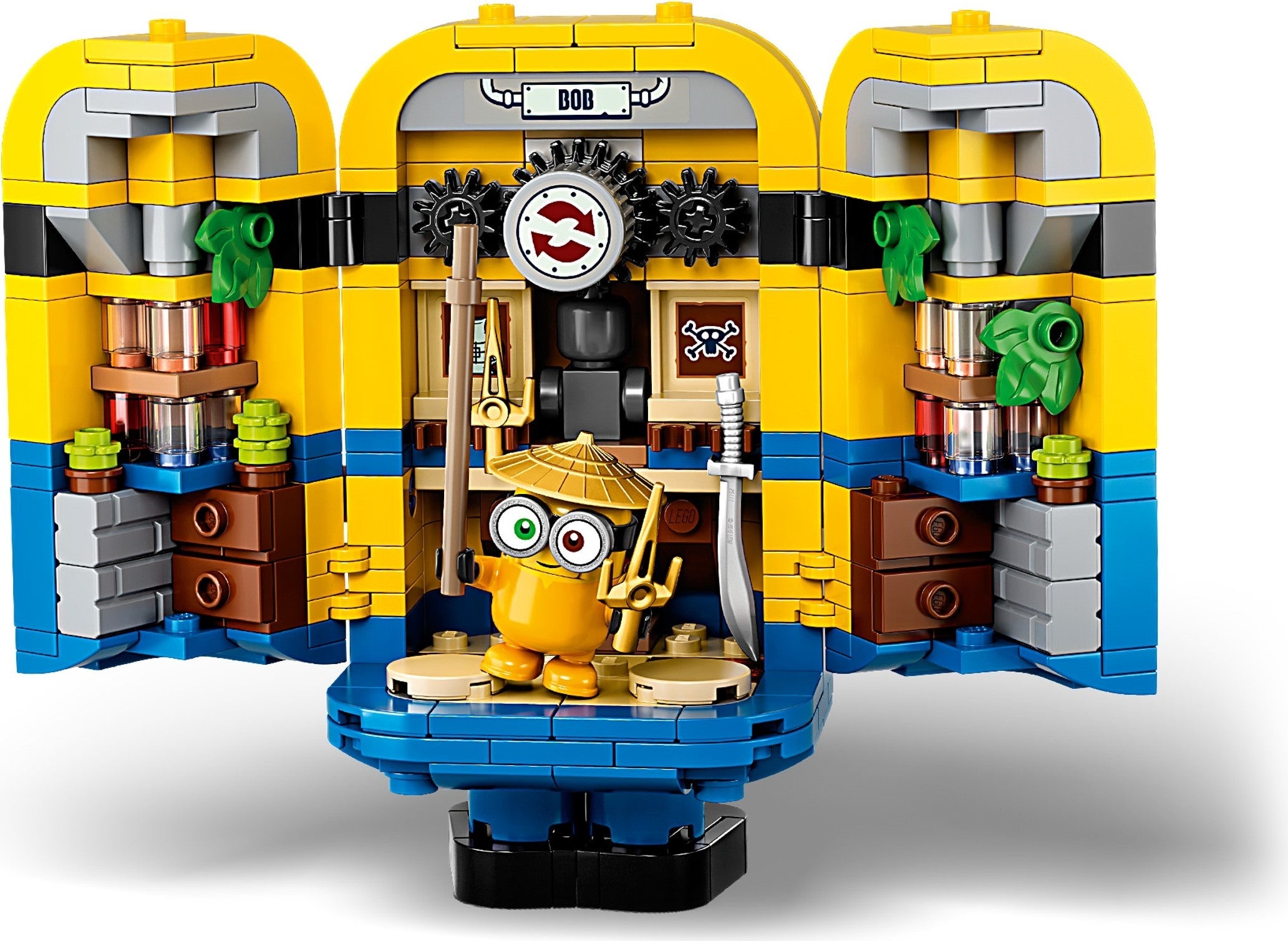 LEGO 75551 Brick-built Minions and their Lair