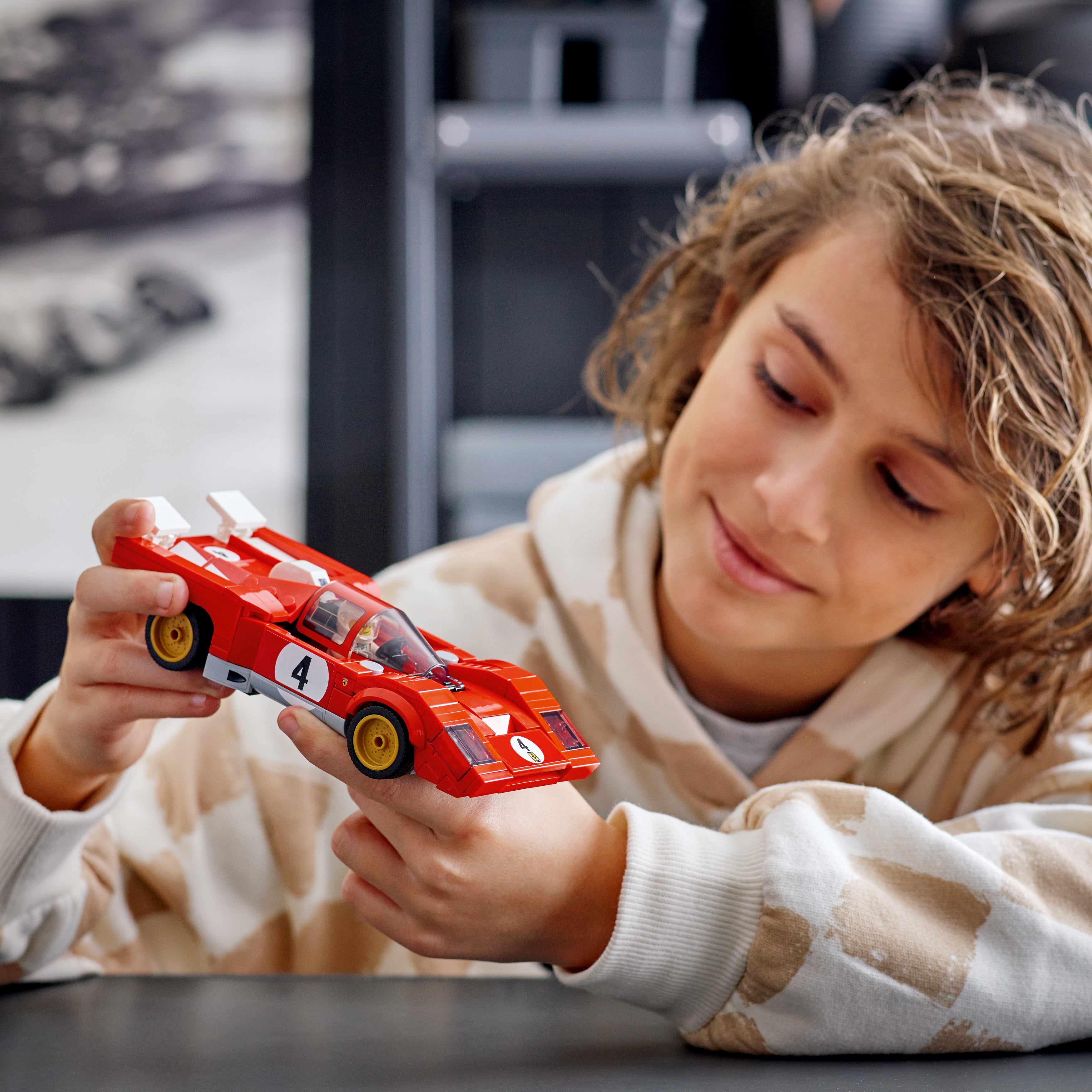 LEGO 76906 1970 Ferrari 512 M