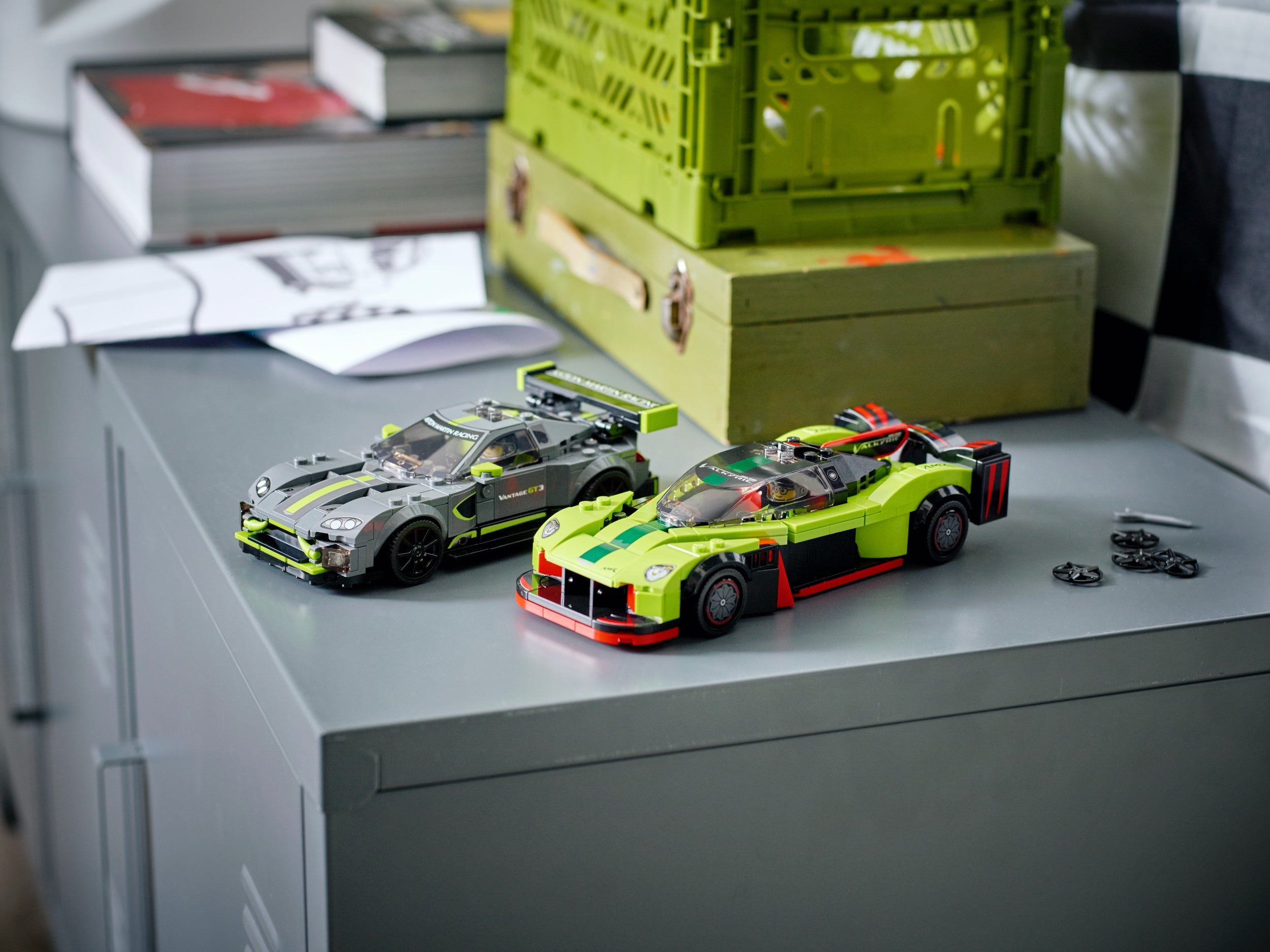 LEGO 76910 Aston Martin Valkyrie AMR Pro and Aston Martin Vantage GT3