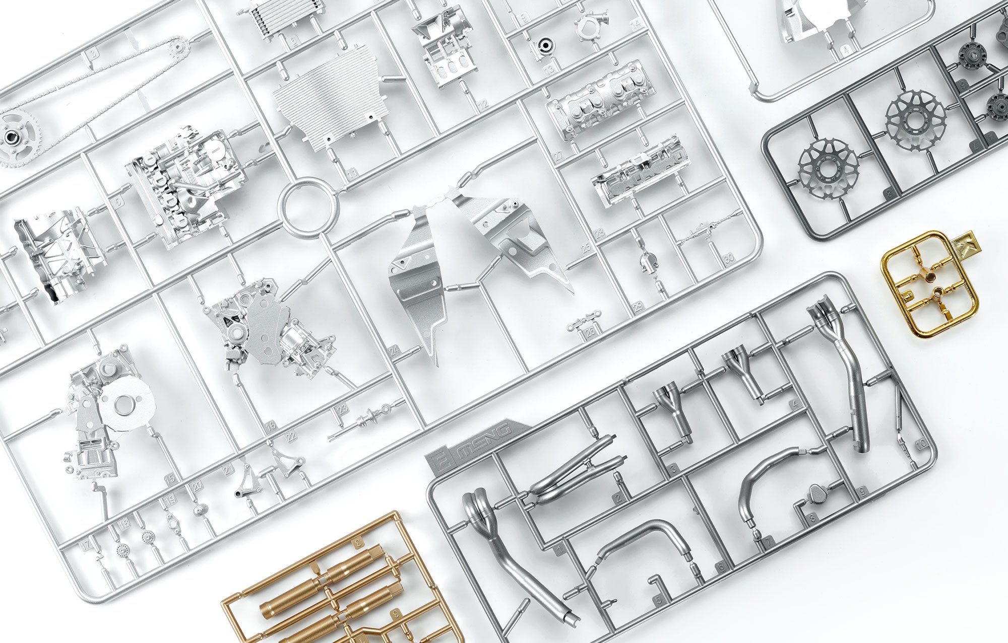 MENG 1/9 BMW HP4 Race (Pre-Colored Edition) MT-004s