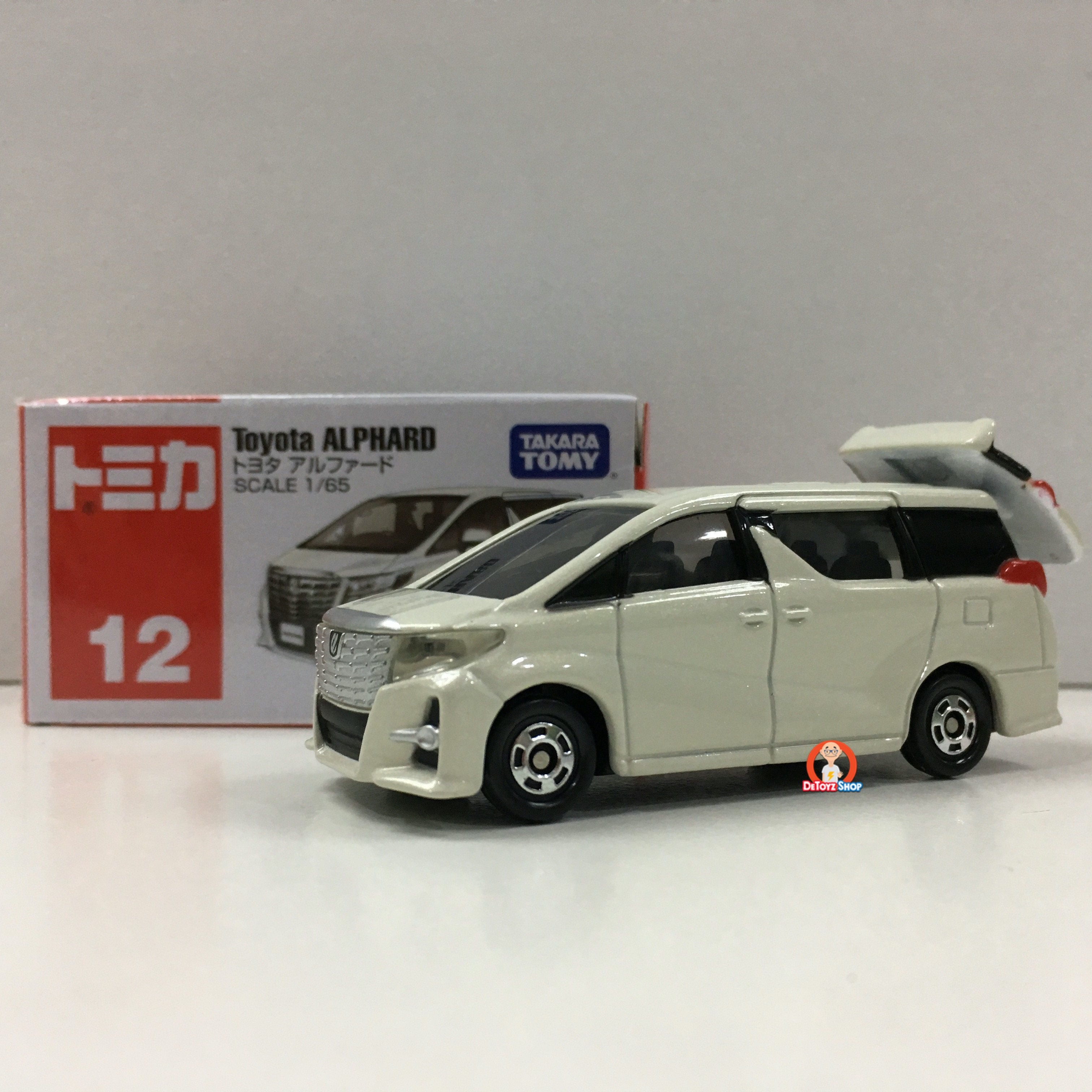 Tomica Regular #12 Toyota Alphard