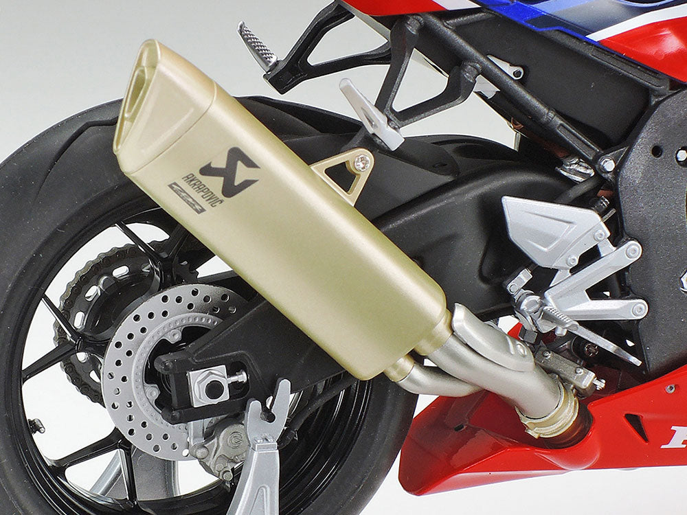 Tamiya 1/12 Honda CBR1000RR-R Fireblade SP (14138)