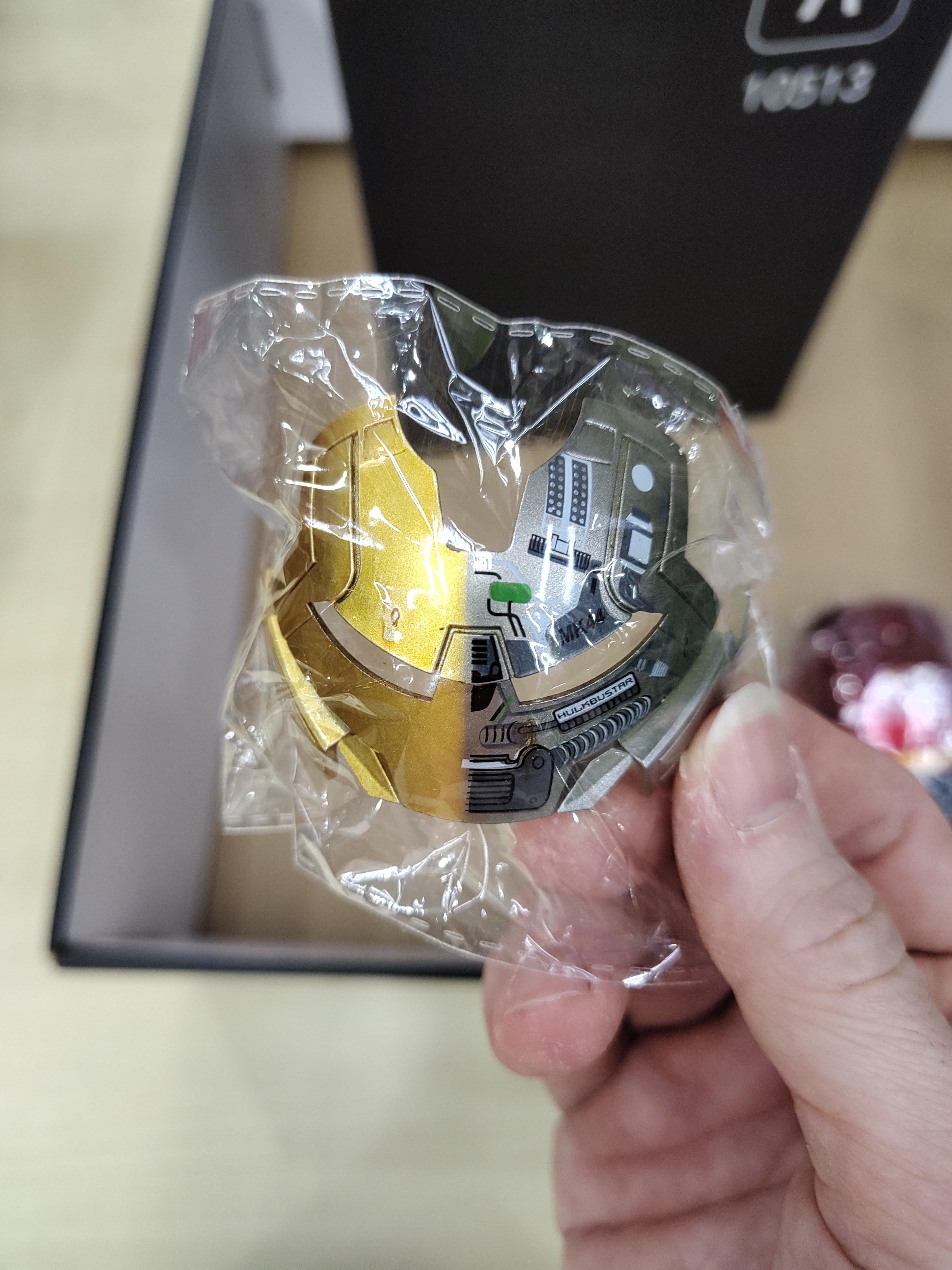 Kbox 10513 Hukkbustar Semimechanical