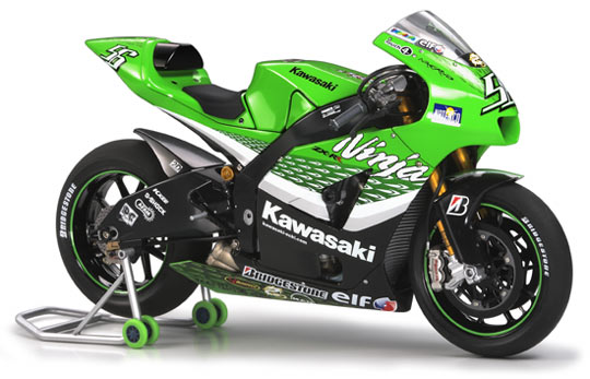 Tamiya 1/12 Kawasaki Ninja ZX-RR (14109)