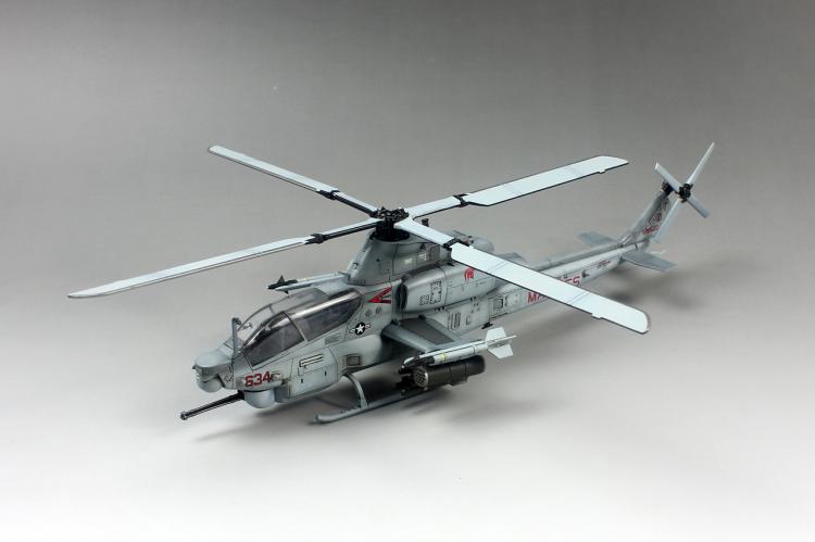 1/72 AH-1Z 'Viper' Attack Helicopter