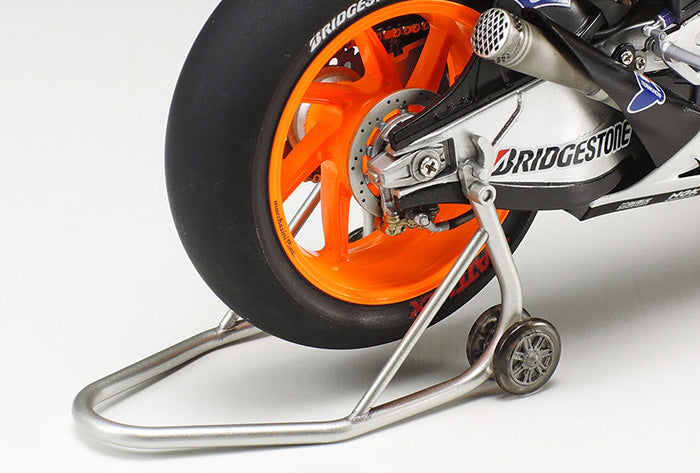 Tamiya 1/12 Repsol Honda RC213V '14 (14130)