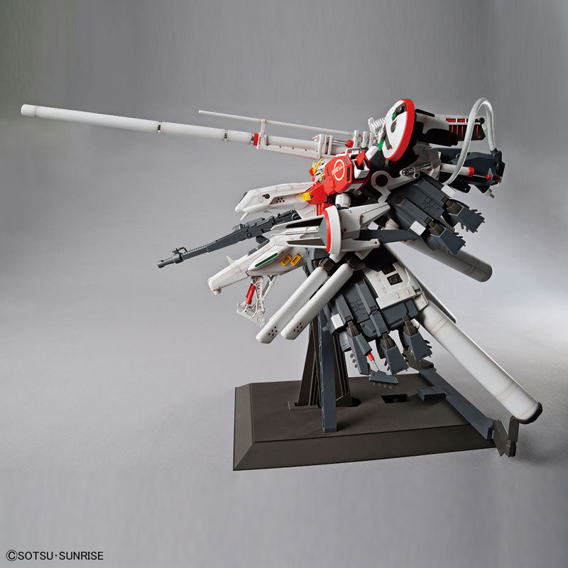 MG 1/100 Plan 303E Deep Striker