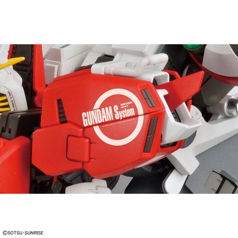 MG 1/100 Plan 303E Deep Striker