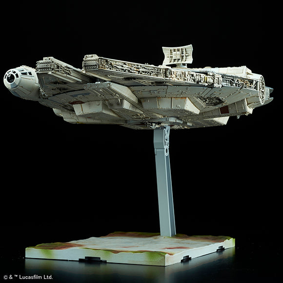 1/144 Millennium Falcon