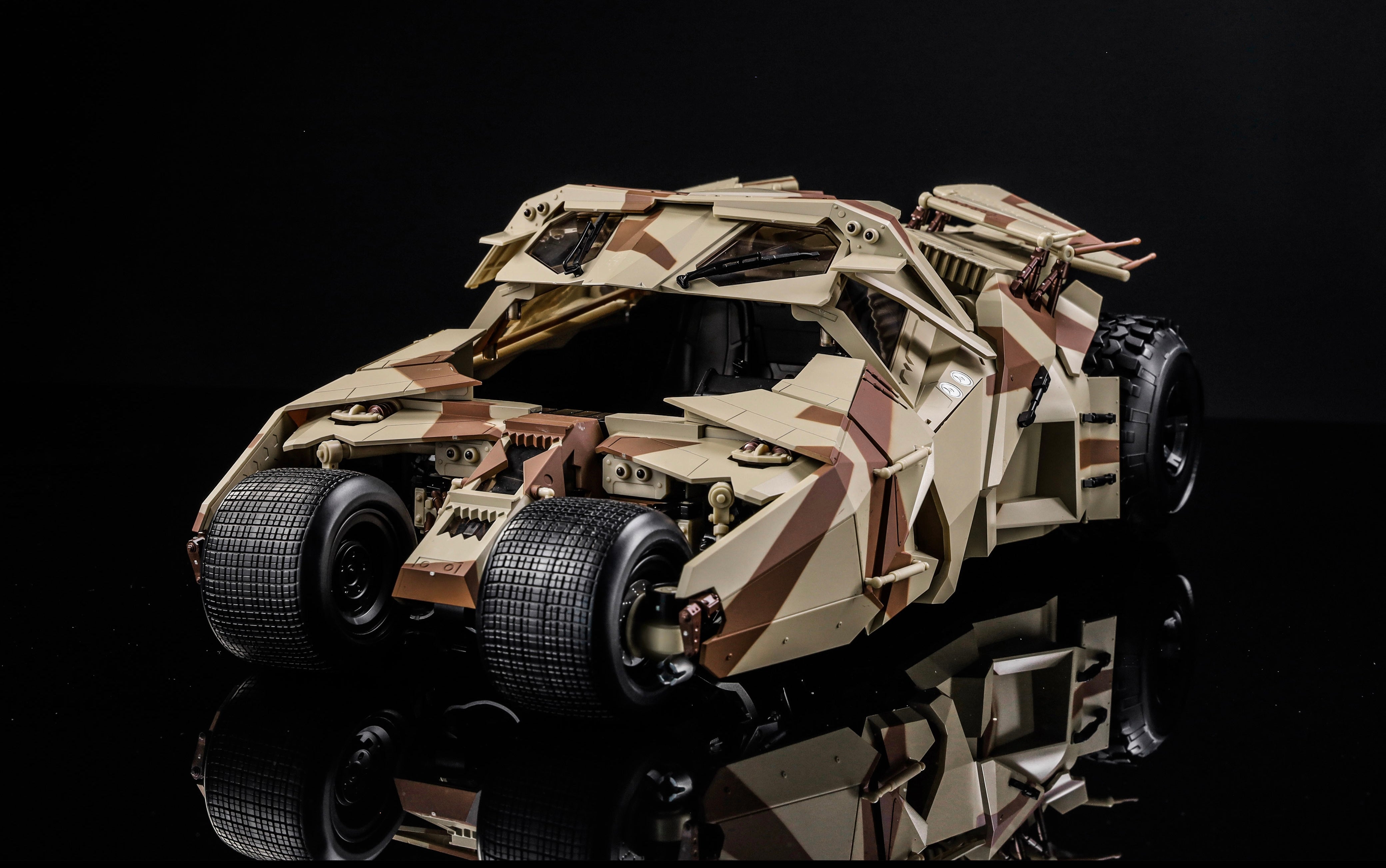 Modoking 1/12 Batman Tumbler & Batpod Camouflage Ver.