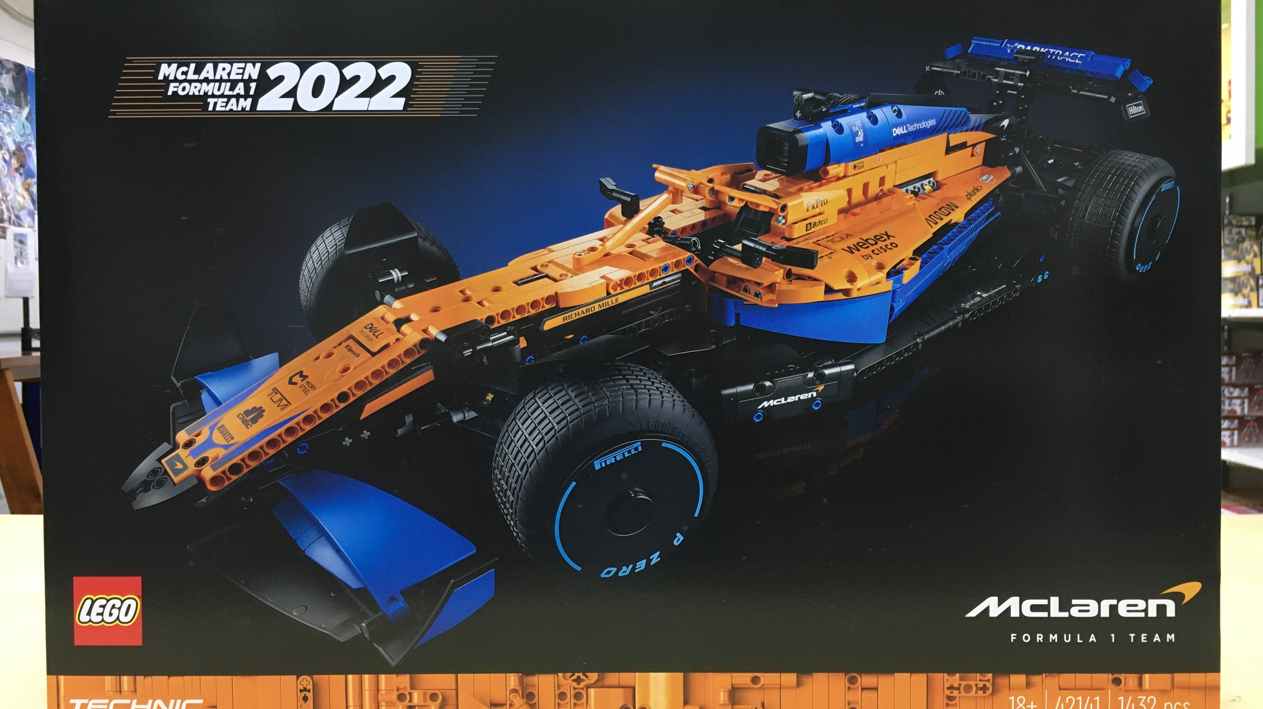 LEGO 42141 McLaren Formula 1 Race Car