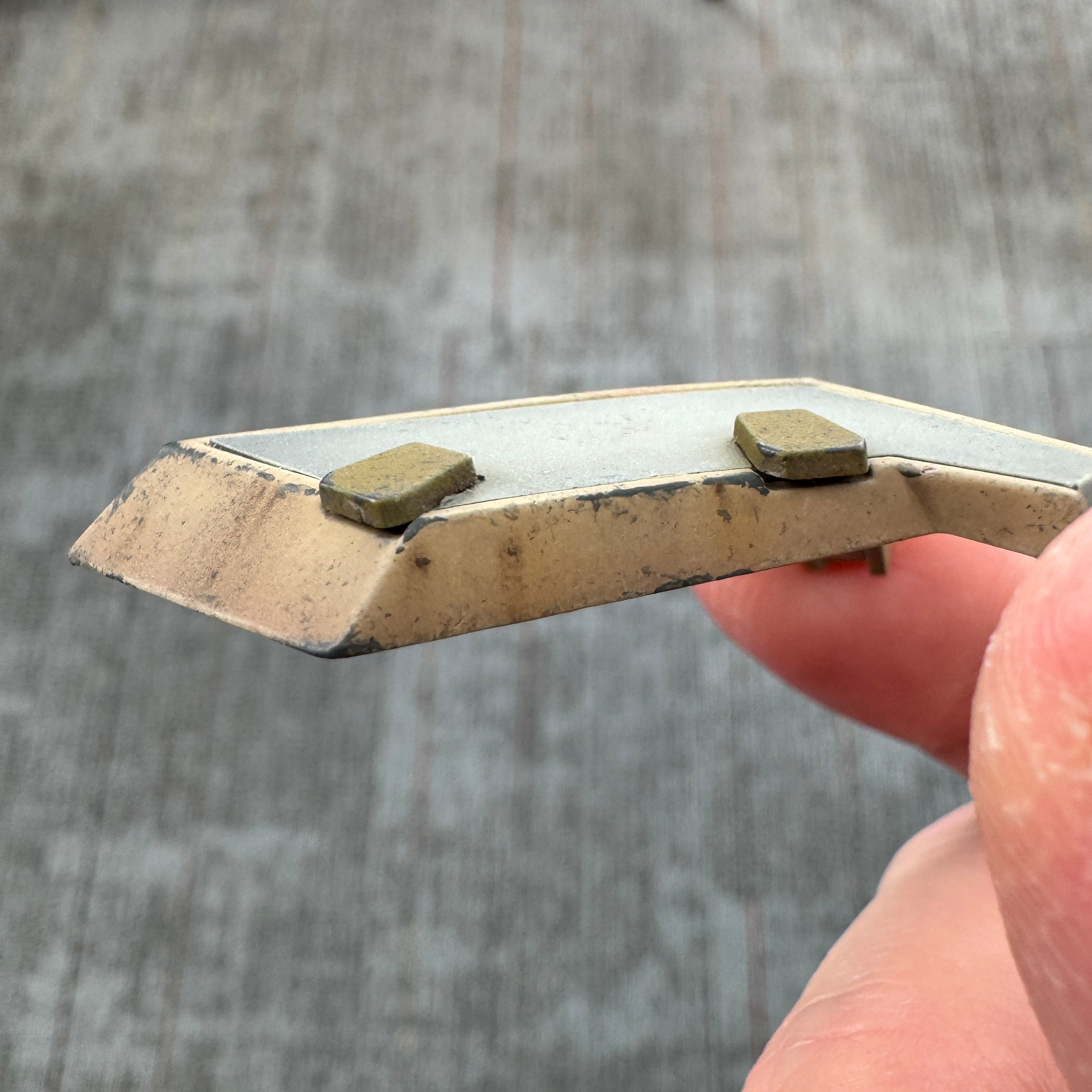 weathering with 0  Color Field #04 - Echoes of Zeon: A Guide to Weathering Techniques