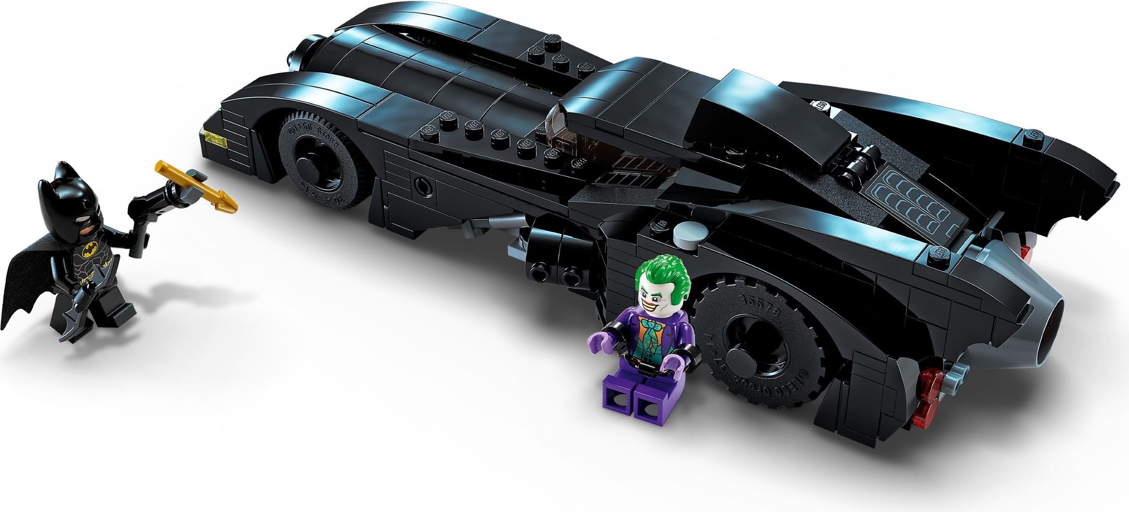 LEGO 76224 Batmobile: Batman vs. The Joker Chase