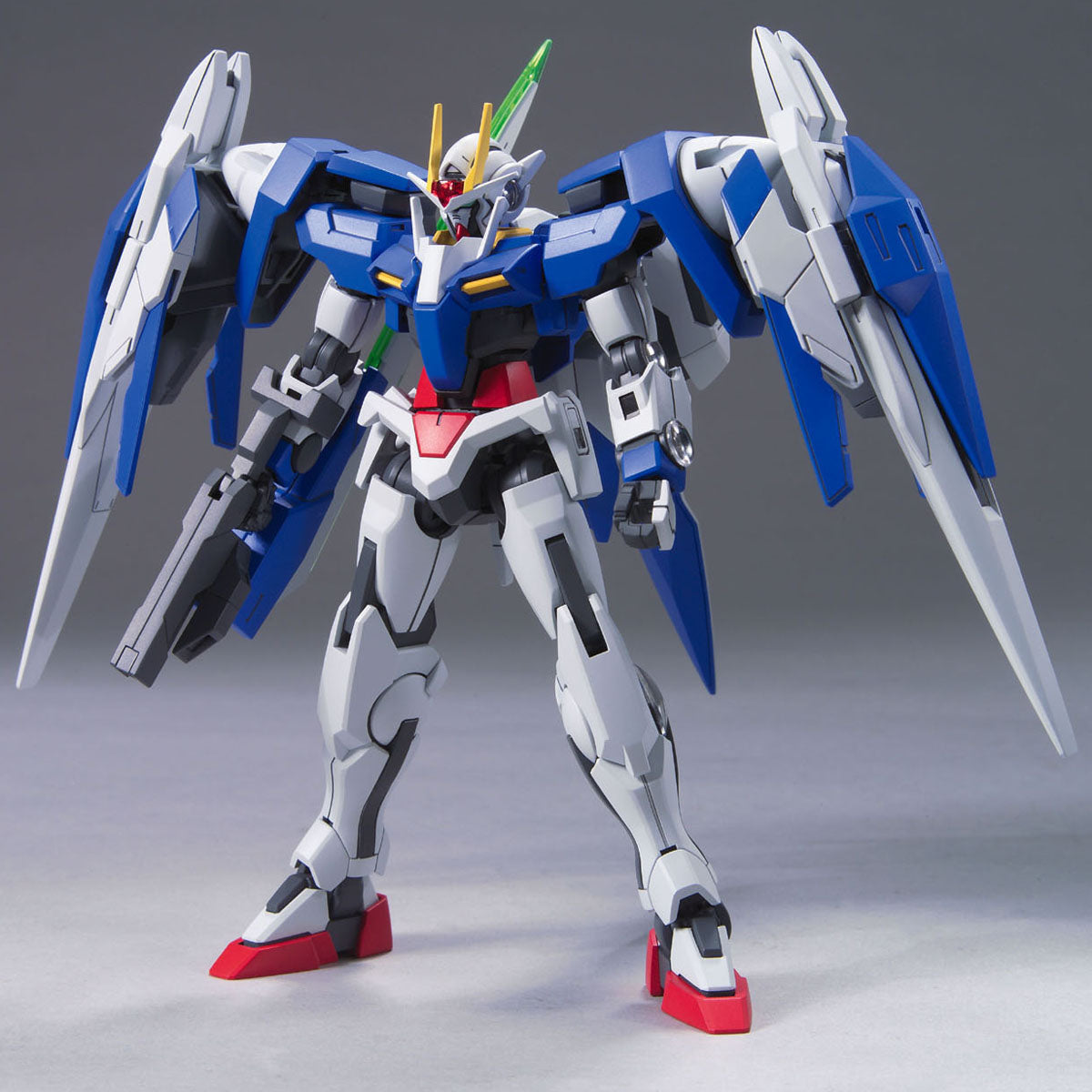 HG GN-0000+GNR-010 00 Raiser + GN Sword III